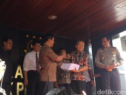 Kejagung Punya Waktu 2 Pekan Teliti Berkas Kasus Ahok