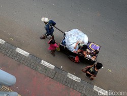 Jelang Ramadan, Pemprov Jakarta Bakal Tertibkan Manusia Gerobak