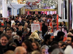 Tingkat Pengangguran AS Turun Jadi 4,3%, Terendah Dalam 16 Tahun