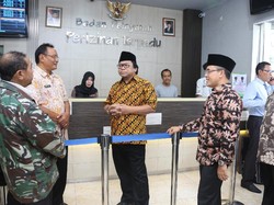 Wakil Ketua MPR Oesman Sapta Puji Pembangunan Banyuwangi