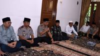 Wakapolri Kunjungi Pondok Pesantren di Cirebon