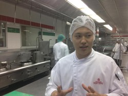 Tangan-tangan Koki Indonesia di Emirates