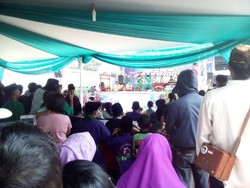 Ciatt! Gaya Bocah Ikuti Lomba Pencak Silat Cingkrik di Festival Rawa Belong
