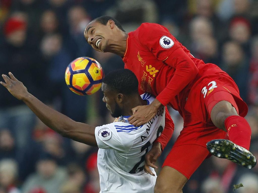 Klopp Minta Penjelasan FIFA soal Status Matip Klopp Minta Penjelasan FIFA soal Status Matip