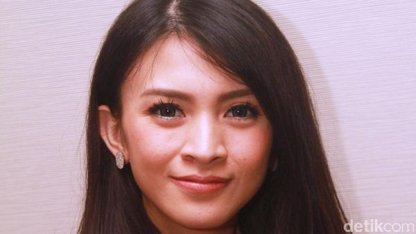 Donita, The Real Hot Mom