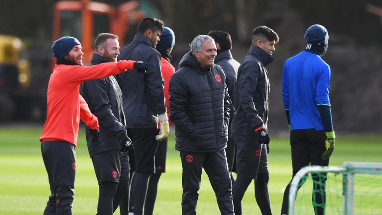 Belum Menyerah Kejar Titel, tapi Mourinho Sadar MU Kehilangan Banyak Poin