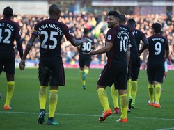 Fernandinho Puji Semangat City Usai Kalahkan Burnley