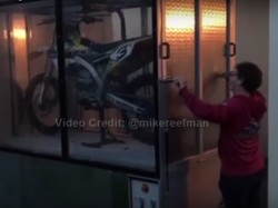 Mesin Cuci Motor Otomatis, 10 Menit, Motor Kinclong