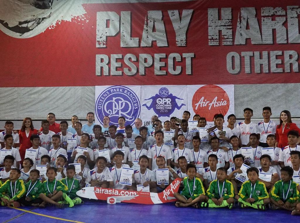 QPR Gelar Coaching Clinic di Bandung QPR Gelar Coaching Clinic di Bandung