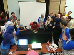 Makan Enak, Belanja dan Tertawa Bersama dTraveler