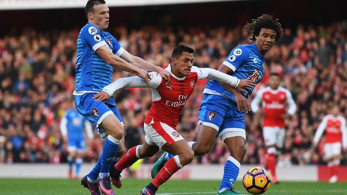 Alexis Dua Gol, Arsenal atasi Bournemouth 3-1