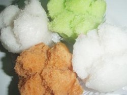 Warna Warni Kue Mangkok yang Lembut Empuk