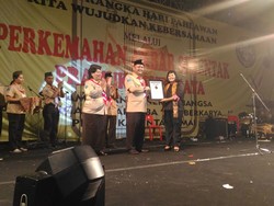 Perkemahan Akbar Pramuka Surabaya Raih MURI untuk Peserta Terbanyak