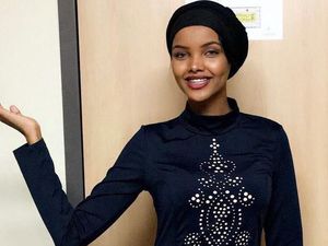 Halima Aden, Hijabers Pertama yang Pakai Burkini di Kontes Kecantikan AS