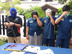 Jadi Kurir Sabu, Pasutri ini Mendekam di Penjara