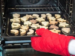 Suasana Hati Sedang Galau? Memasak dan Bikin Kue Tenyata Bisa Jadi Solusinya