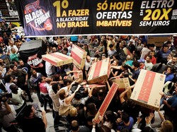 Black Friday: Konsumen Untung, Pengusaha Buntung?