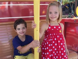 Down Syndrome Bukan Penghalang untuk Bahagia, Gadis Cilik Ini Buktinya