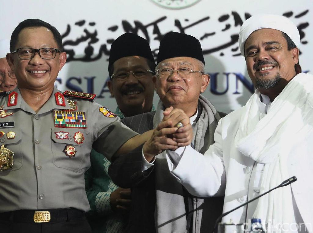 Maruf Amin Bakal Bertemu Habib Rizieq Saat Naik Haji? Maruf Amin Bakal Bertemu Habib Rizieq Saat Naik Haji?