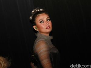 Ini Permintaan Aneh Agnez Mo di HUT Transmedia