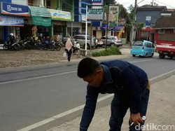 Godaan Teman dan Keteguhan Mang Atang Kembalikan Uang Rp 10 Juta