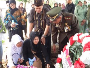 Jenazah Lettu CPN Ginas Dimakamkan dengan Upacara Militer di Yogyakarta