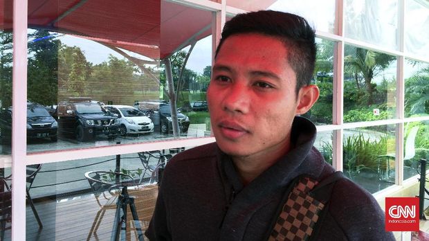 Evan Dimas akan kembali mengenakan kostum Bhayangkara FC.
