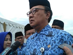 Mendagri: Silakan PNS, TNI, dan Polri Membaurlah Ikut Doa Bersama 2 Desember