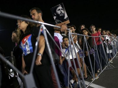 Warga Kuba Beri Penghormatan Terakhir untuk Fidel Castro
