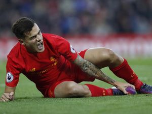 Coutinho Cedera, Carragher Khawatirkan Peluang Juara Liverpool