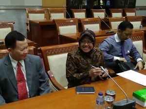 Risma Penuhi Undangan Komisi III DPR Terkait Kasus Pasar Turi Surabaya