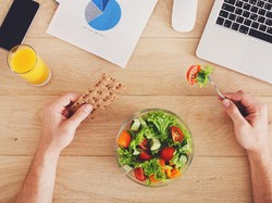 Kebiasaan-kebiasaan Sepele di Kantor yang Bikin Anda Mudah Sakit (2)