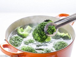 Lebih Sehat Mana Sayuran Dikukus Atau Direbus? Ini Penjelasannya