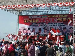 Flypass Sukhoi Meriahkan Apel Nusantara Bersatu di Makassar