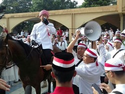 Orasi Damai Aa Gym dan Alasannya Naik Kuda ke Acara Apel Nusantara Bersatu