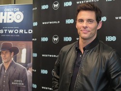 Pengalaman James Marsden Tampil Polos Di Hadapan Anthony Hopkins
