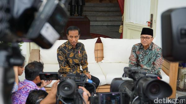 Jokowi: Permasalahan Bangsa Bisa Diselesaikan dengan Musyawarah