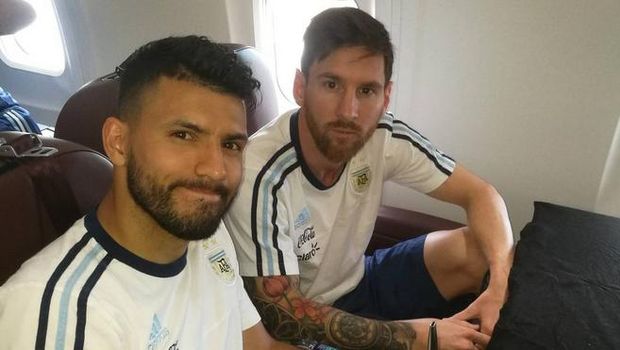 Lionel Messi dan Sergio Aguero