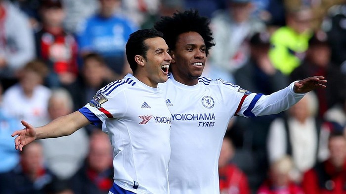 Willian Dicadangkan karena Pedro