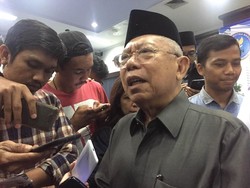 Ketum MUI Soal Marak Ustaz Online: Kalau Bikin Resah, Bukan Ustaz Namanya