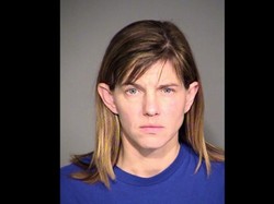 Tega! Ibu Ini Suntikkan Tinja ke Kantong Infus Anaknya yang Idap Leukimia