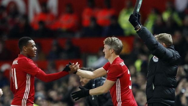 Akhirnya, Schweinsteiger