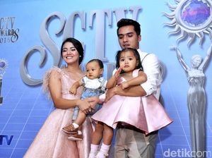 Rahasia Rumah Tangga Ricky Harun Tetap Harmonis Rahasia Rumah Tangga Ricky Harun Tetap Harmonis