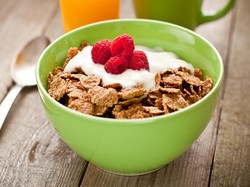 Tak Disangka! 13 Makanan Ini Justru ​Mengandung Banyak​ Garam (1)