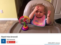 Lucu dan Menggemaskan! Ekspresi Bayi Saat Coba Makan Brokoli