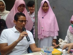 Sandiaga soal Atribut Partai di CFD: Panitia Sudah Akui, Jangan Diperpanjang