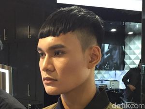 Tren Rambut Pria 2017, dari Gaya Rockstar Sampai Warna Abu-abu