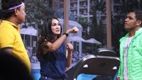 Mau Adu Tinju dengan Siapa Sih, Luna Maya?