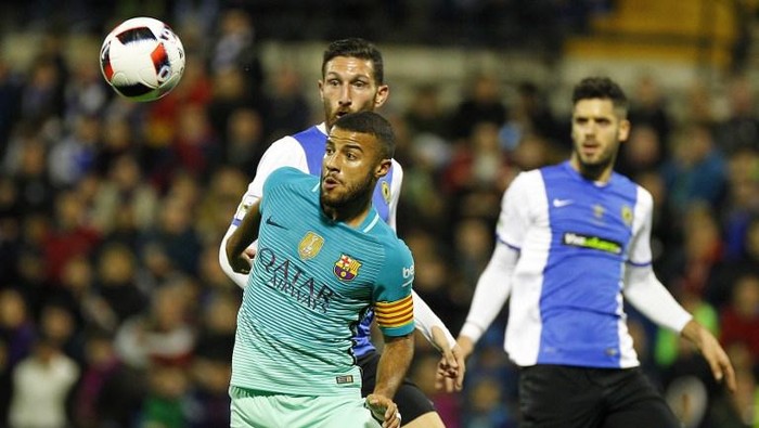Rafinha: Performa Barca Tidak Mengkhawatirkan