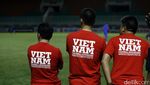 Mengintip Latihan Vietnam di Pakansari